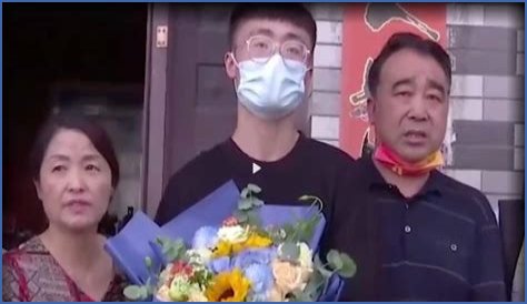 Man Leaves Adopted Billionaire Family, Returns to Biological Millionaire Family: 